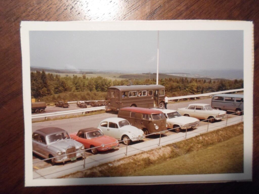 Pass run bus in a distance